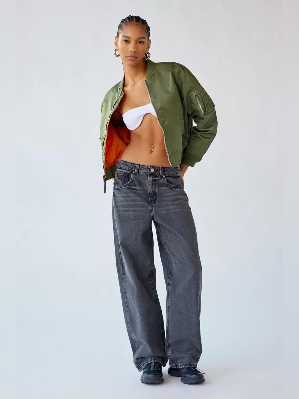 Urban Outfitters BDG Tapered Bella Baggy Jeans